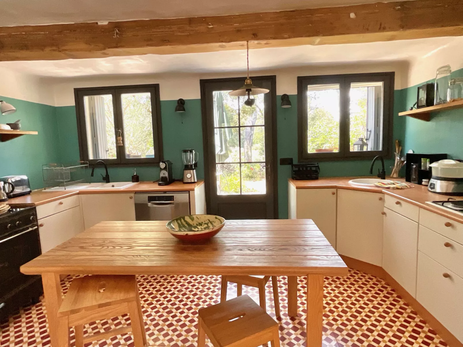 LA CADENIERE - Binnen