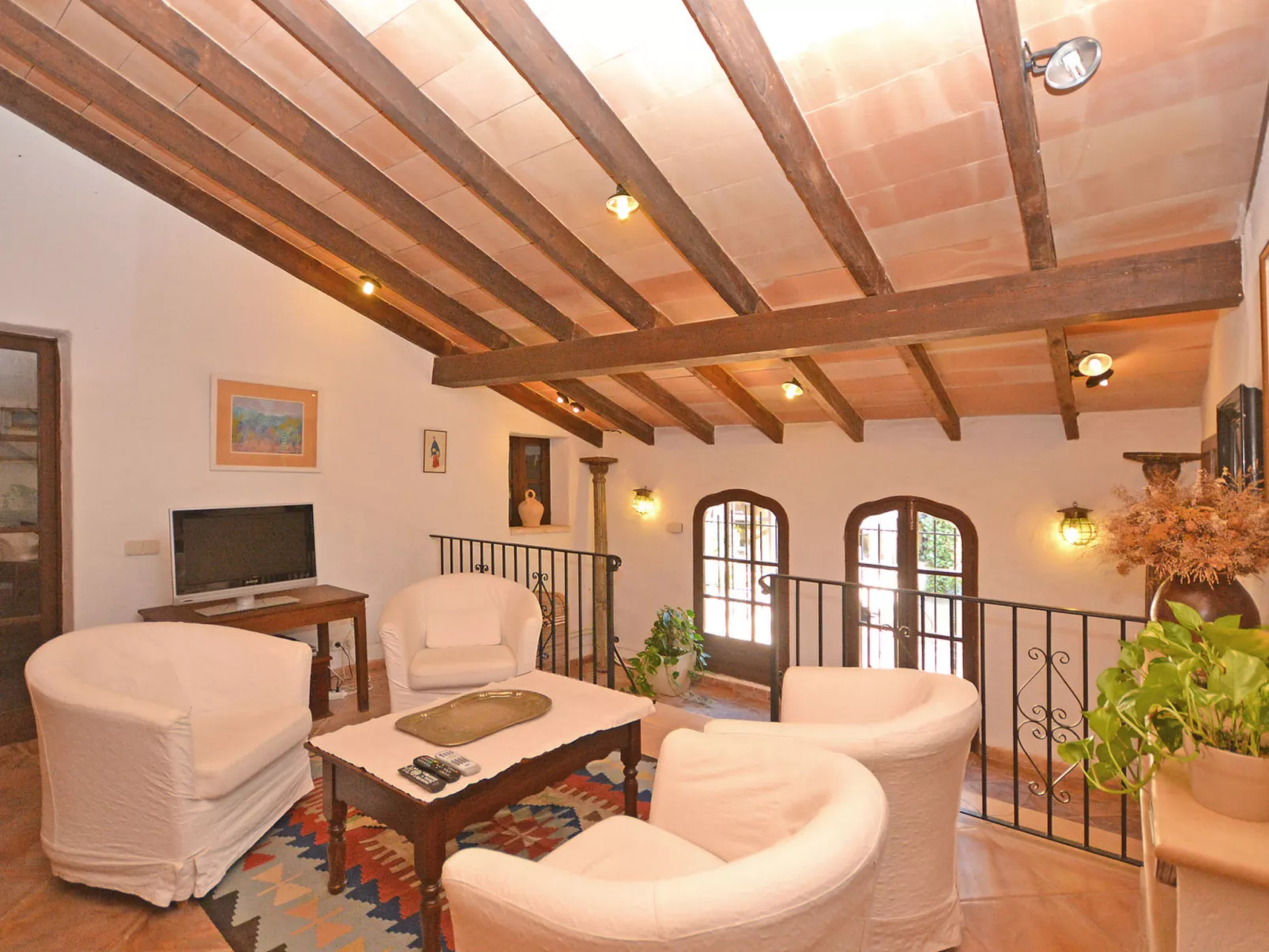 Can Casta (Sonrisa 12) - Binnen