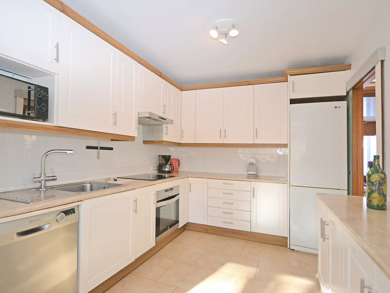 Can Bennasar 11 - Binnen