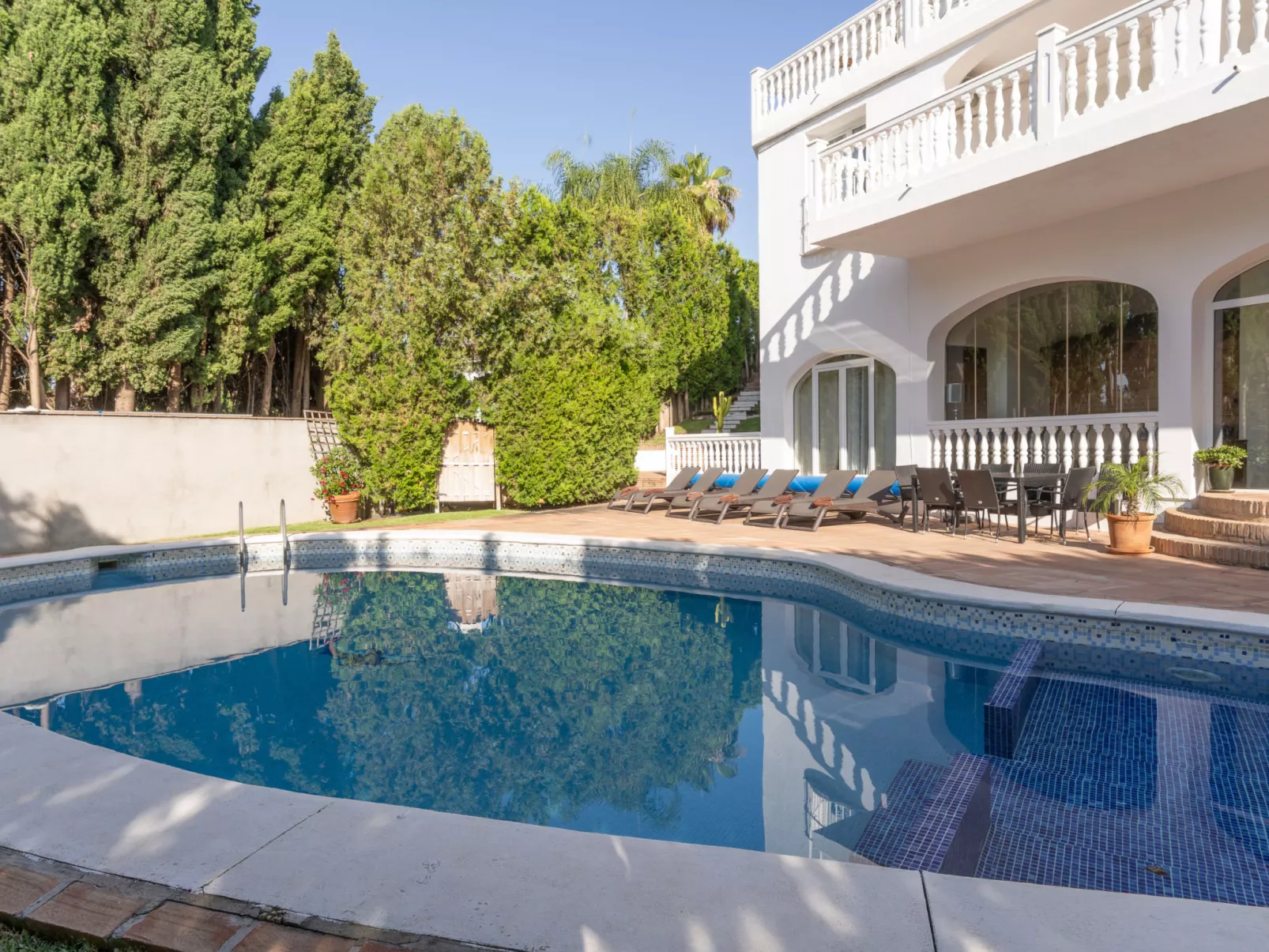 Villa Sol y Mar - Buiten