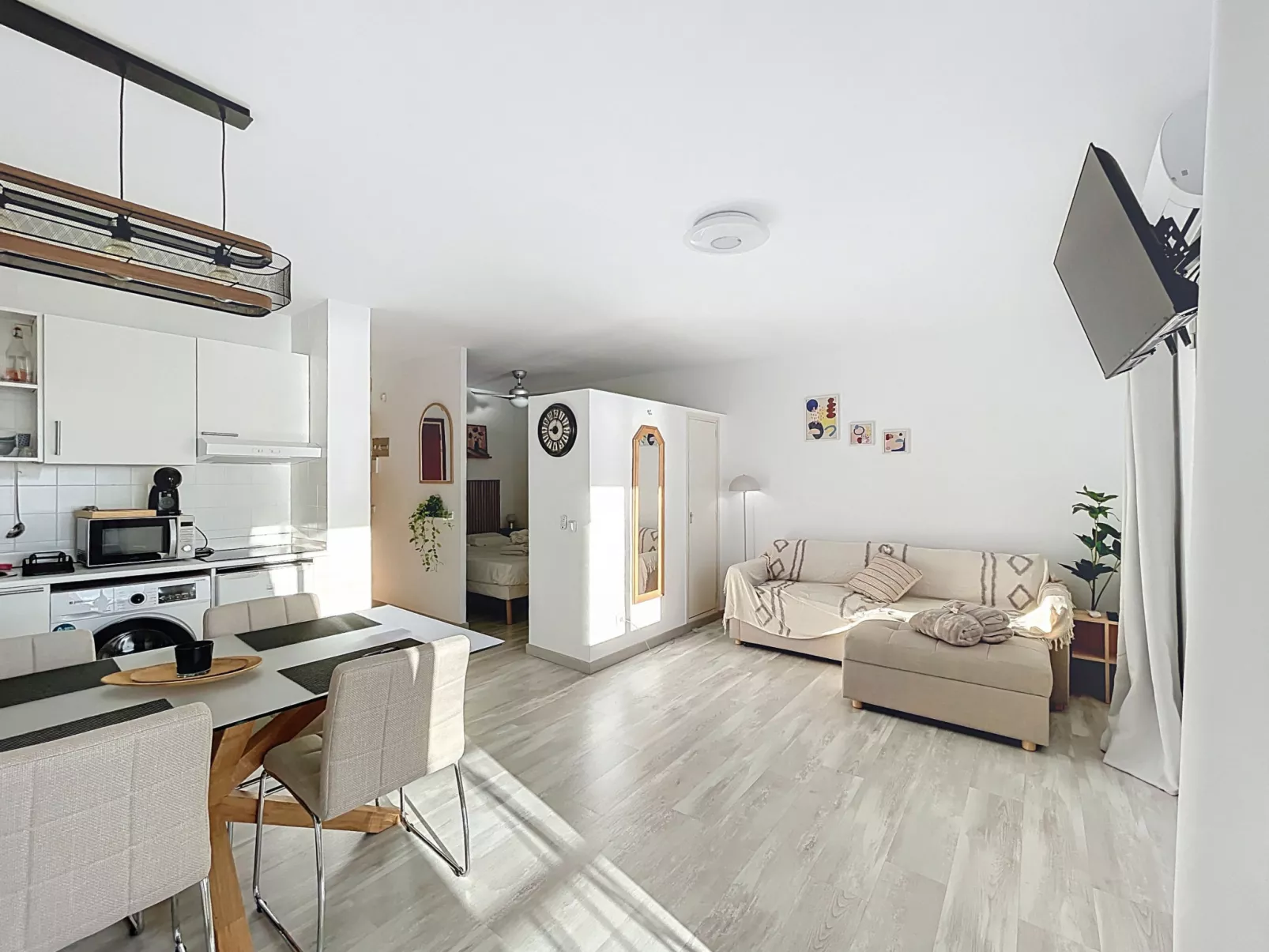 WELCS ESTUDIO 266 EMP con vista al mar - Binnen