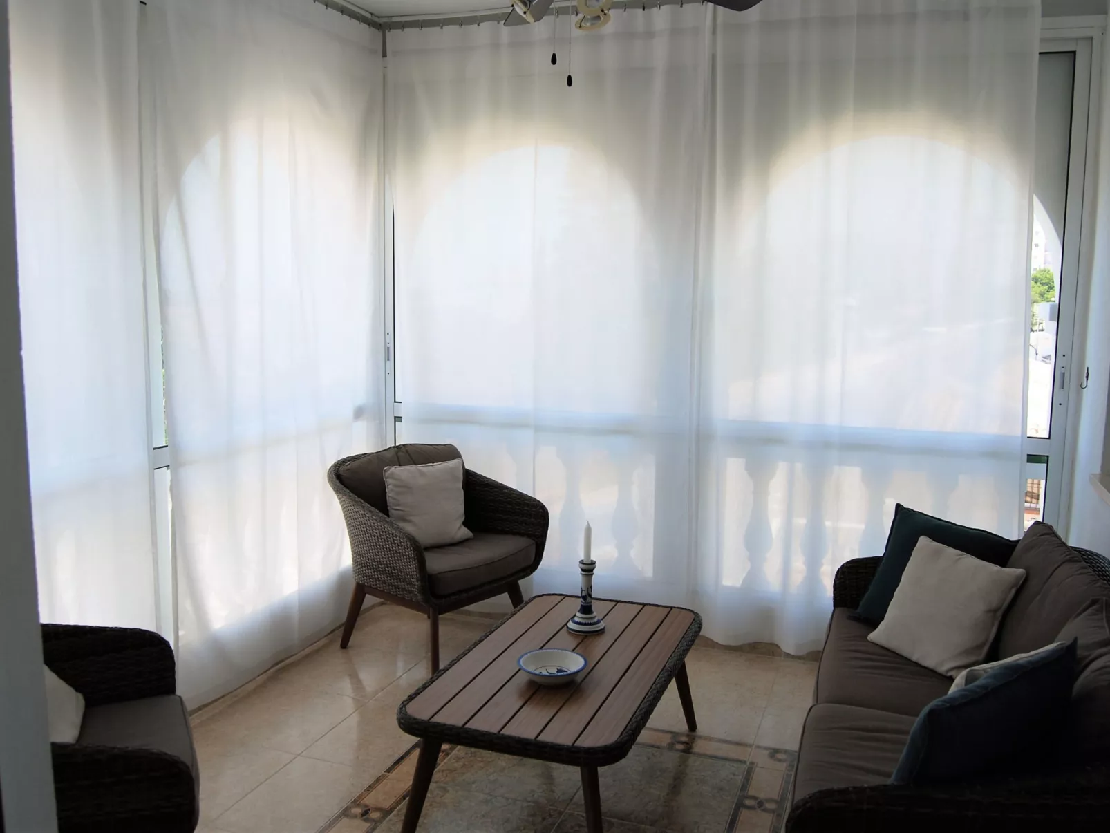 Villa Sandra Top Floor Escape by Casasol - Binnen