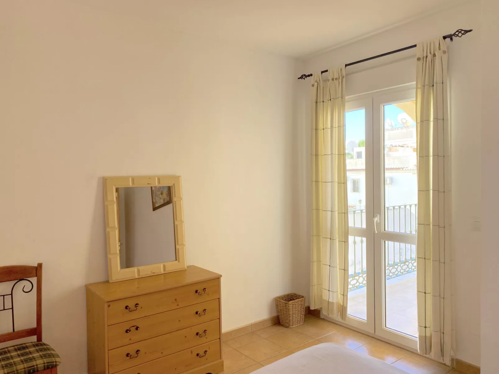 Milenio 1H Apartment by Casasol - Binnen
