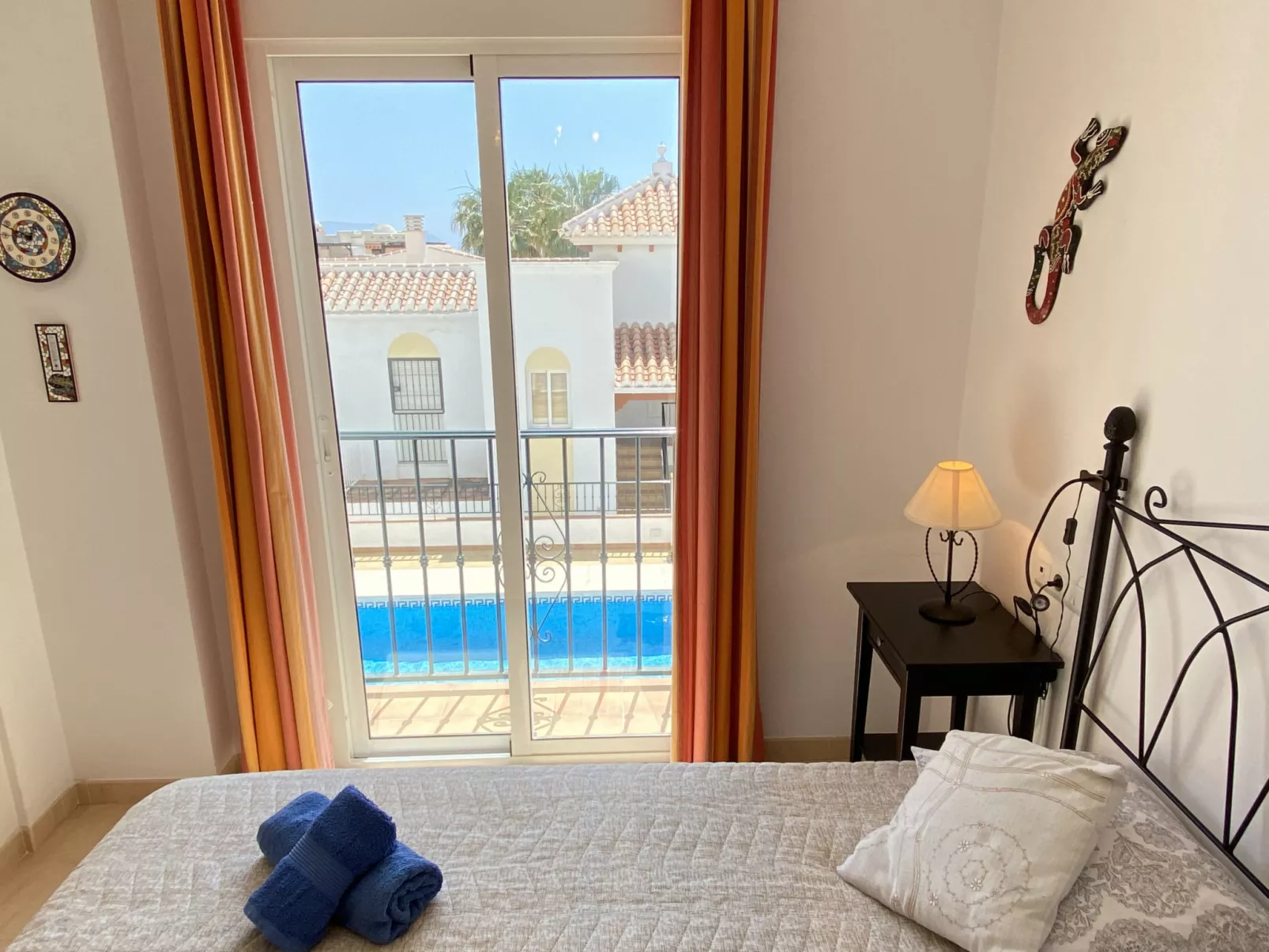 Chimenea Pinar 2 Apartment by Casasol - Binnen