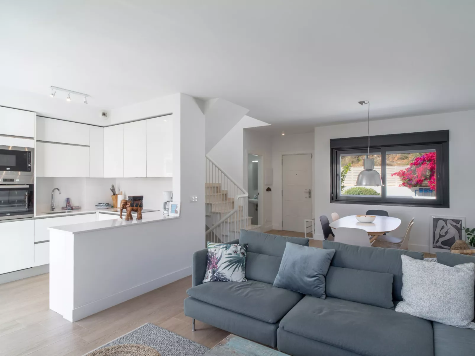 Villa Premium Los Mangos by Casasol - Binnen