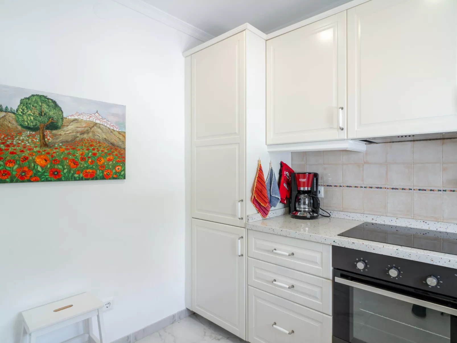 Los Aguacates Bellavista by Casasol - Binnen