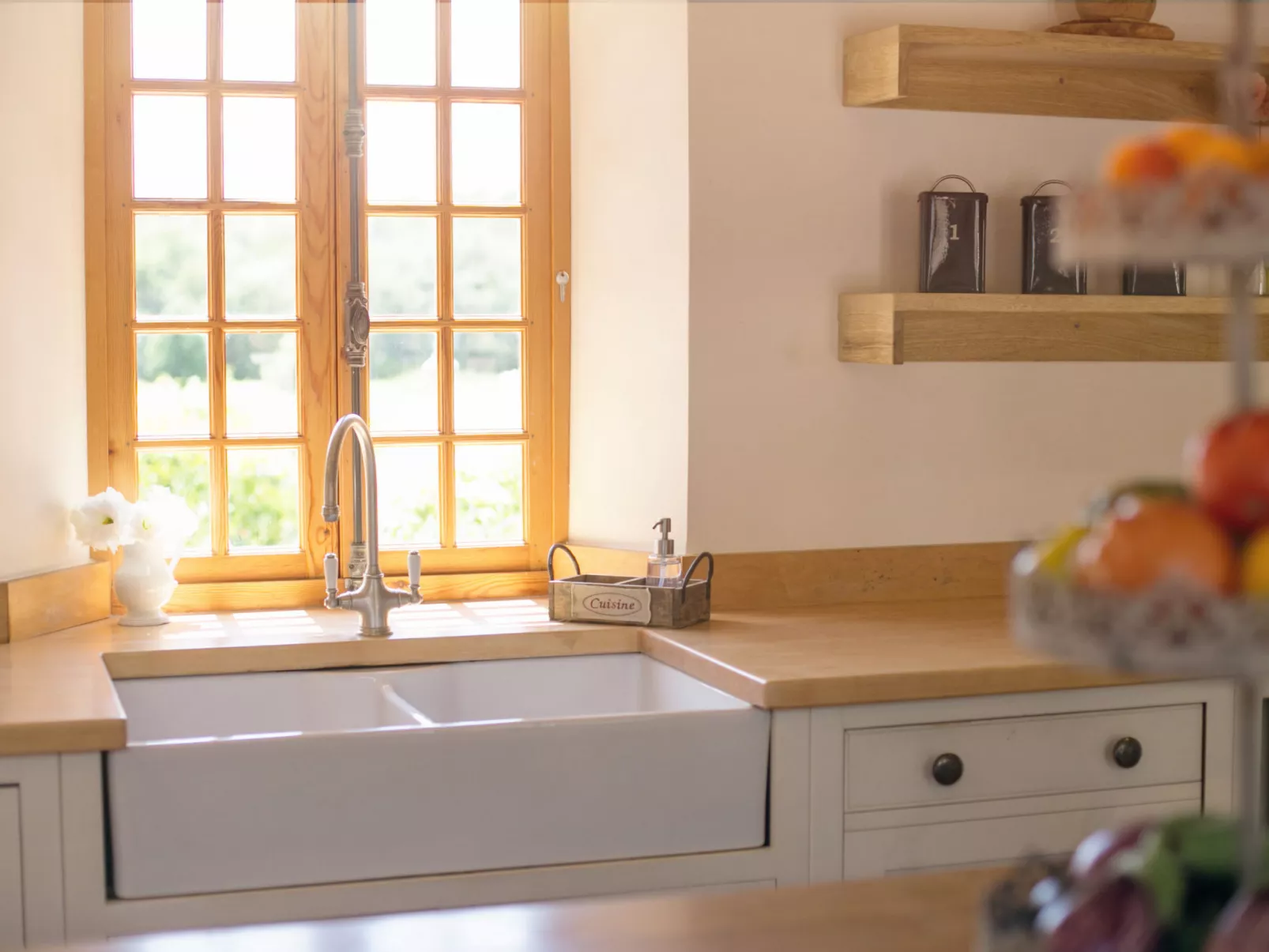 LI SIAN BEN - Binnen