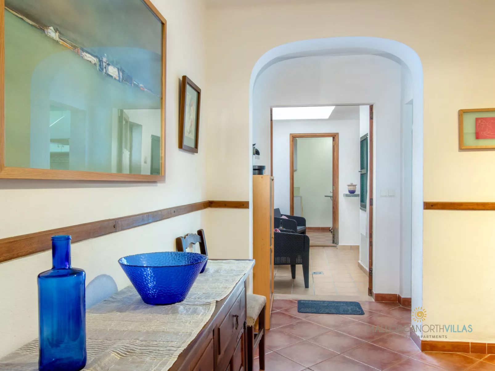 Casa Joana Acogedora Casa de Pueblo con Terraza - Binnen