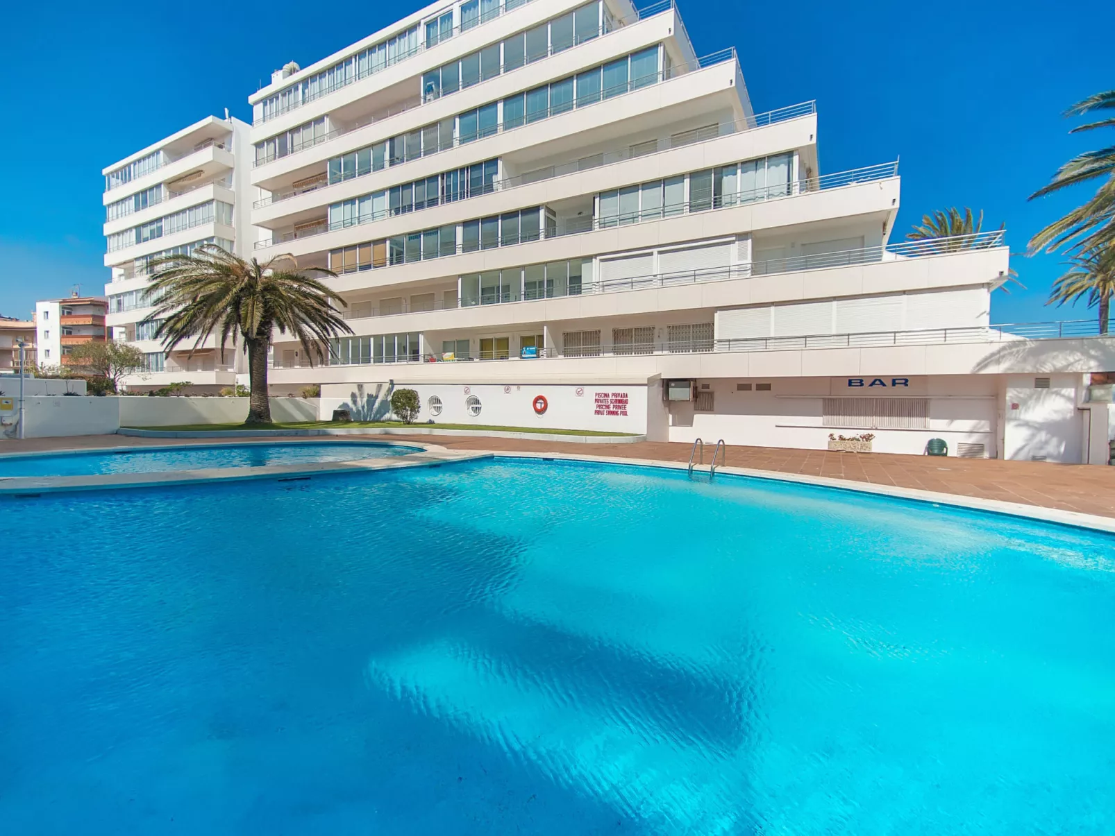 WELCS APARTAMENTO 224 EMP con TERRAZA - Buiten