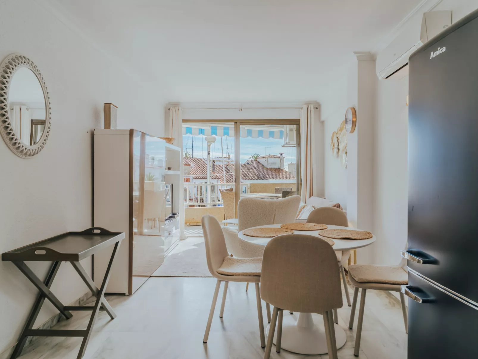 WELCS APARTAMENTO 208 EMP cerca de la playa - Binnen