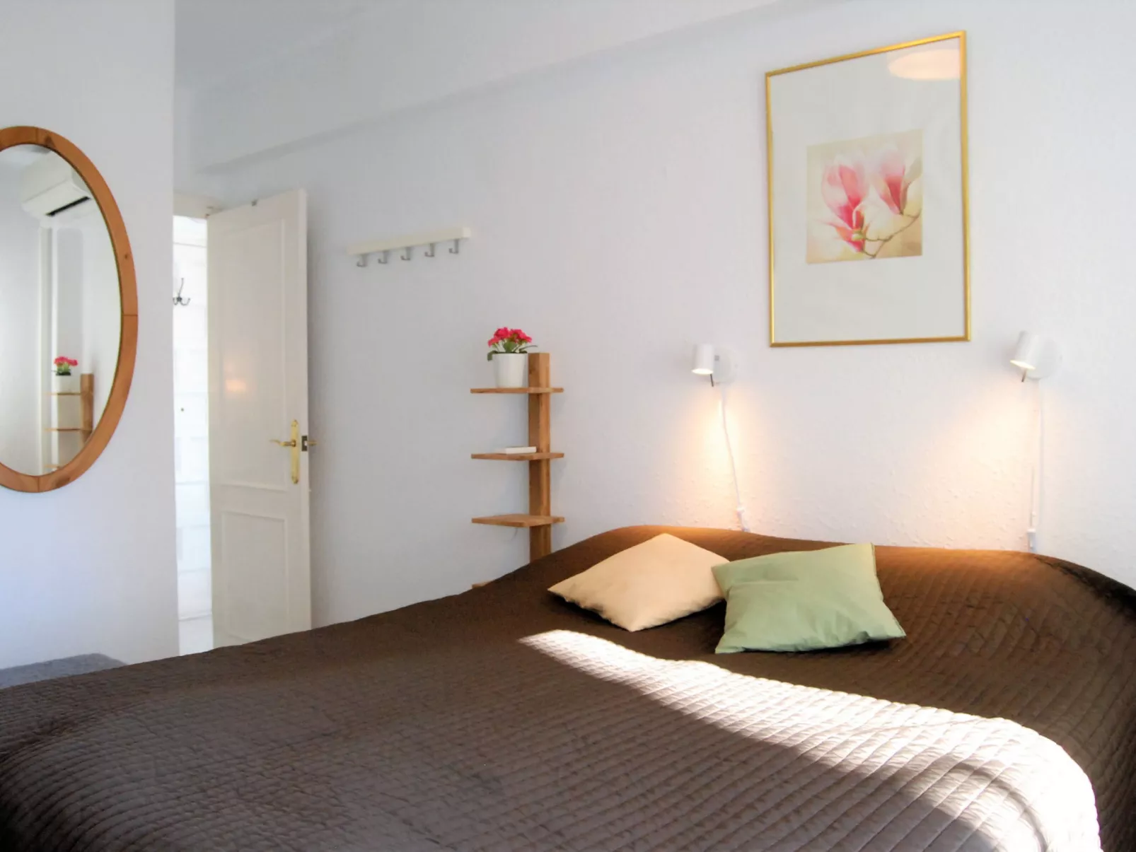 Coronado 124 Apartment by Casasol - Binnen