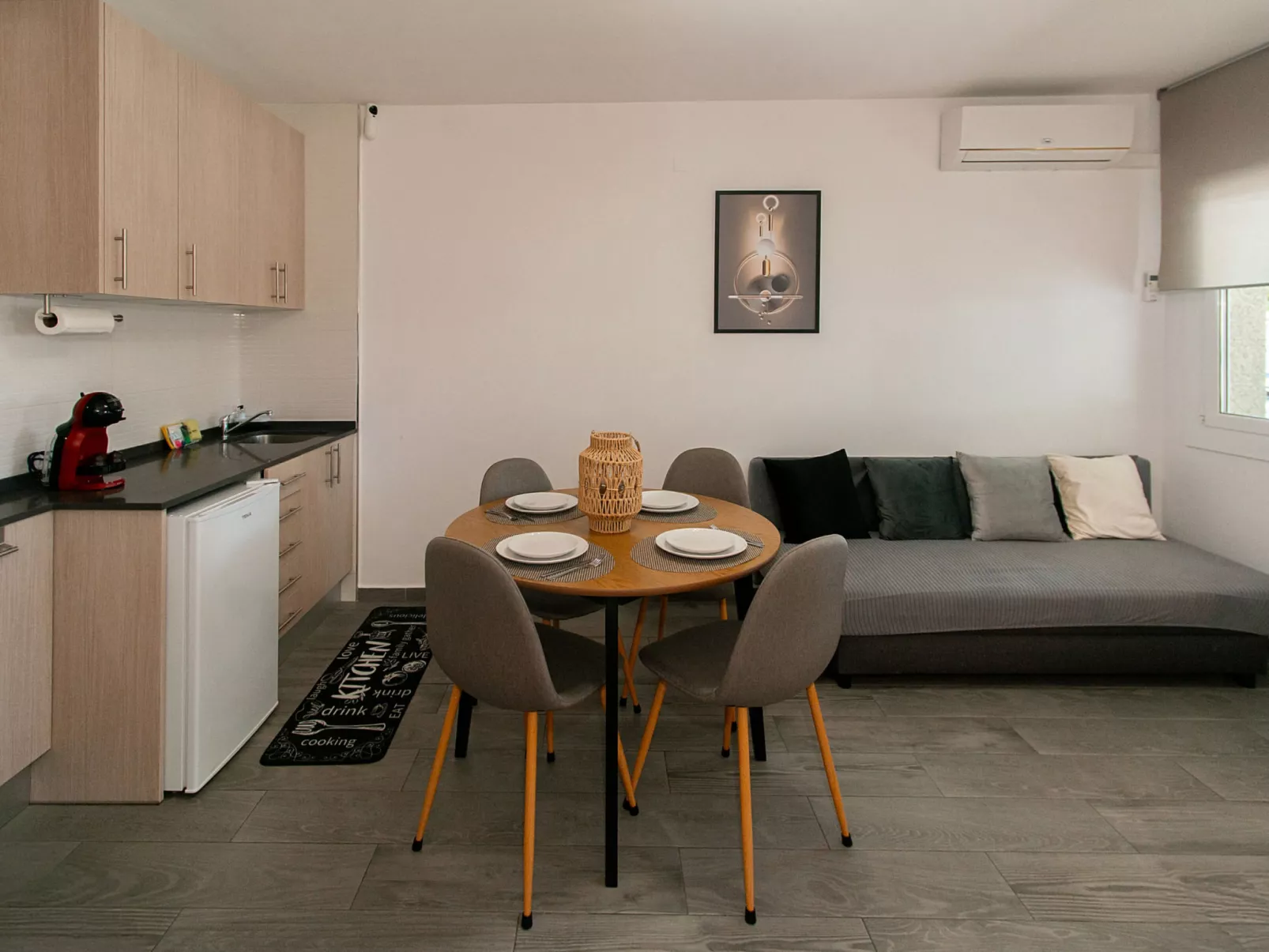 WELCS ESTUDIO 262 EMP en el centro - Binnen