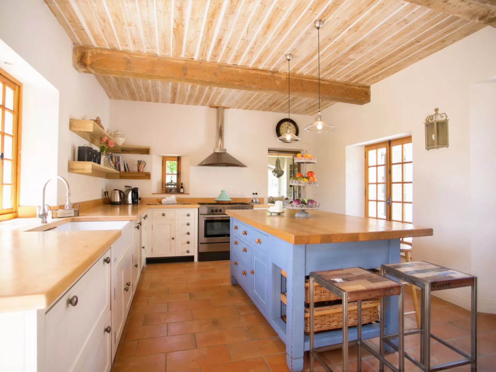 LI SIAN BEN - Binnen