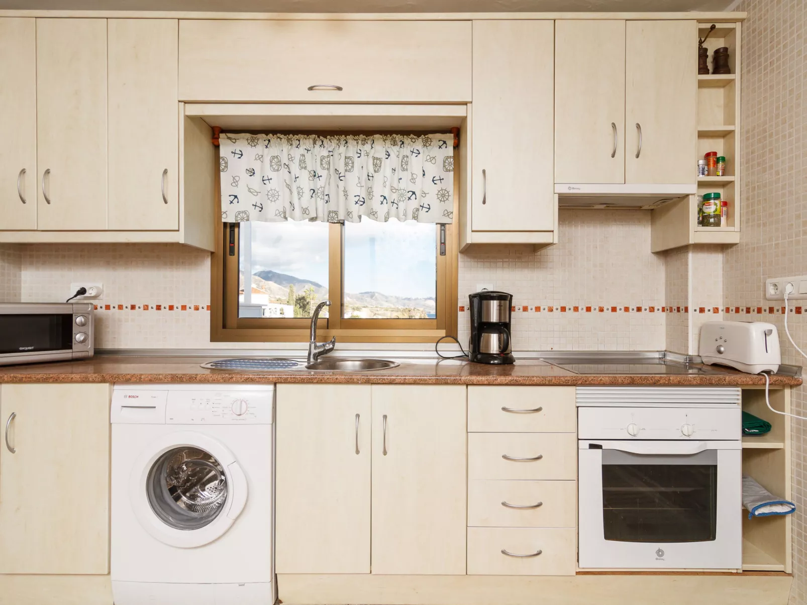 Capistrano Playa 703 by Casasol - Binnen