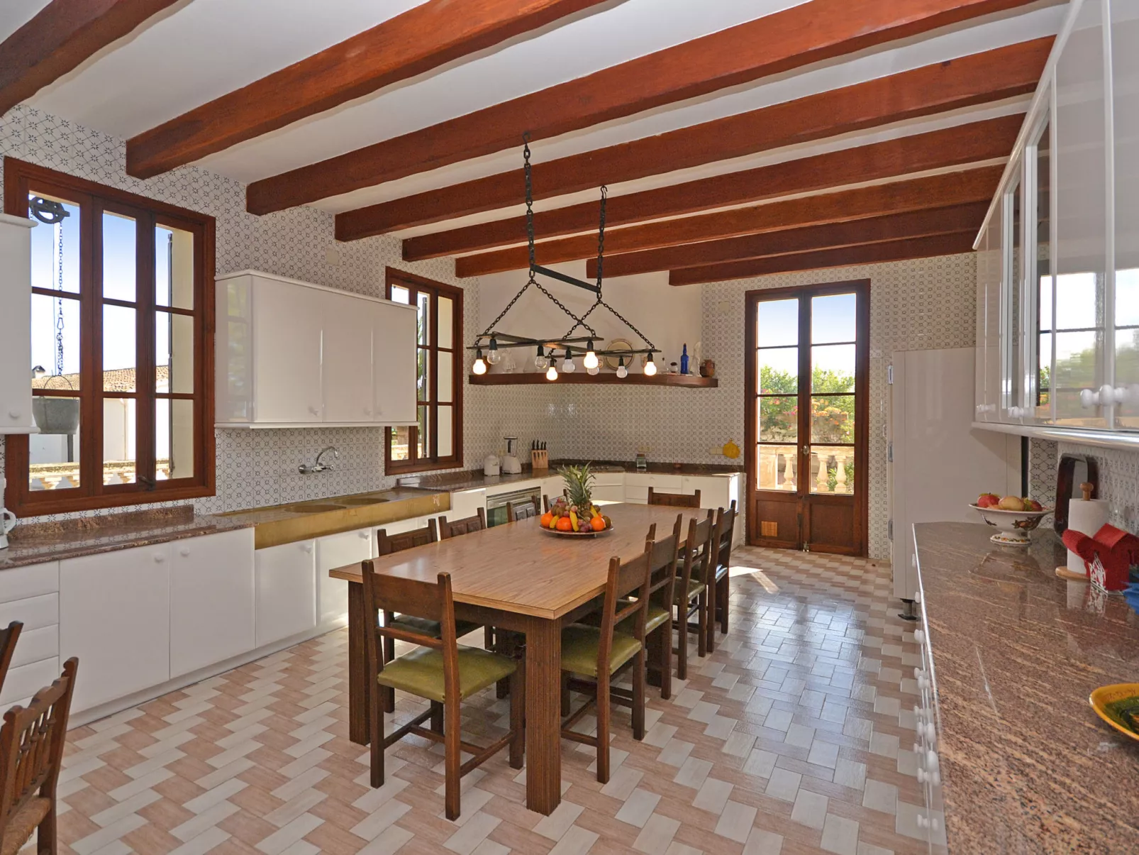 Son Granada - Binnen