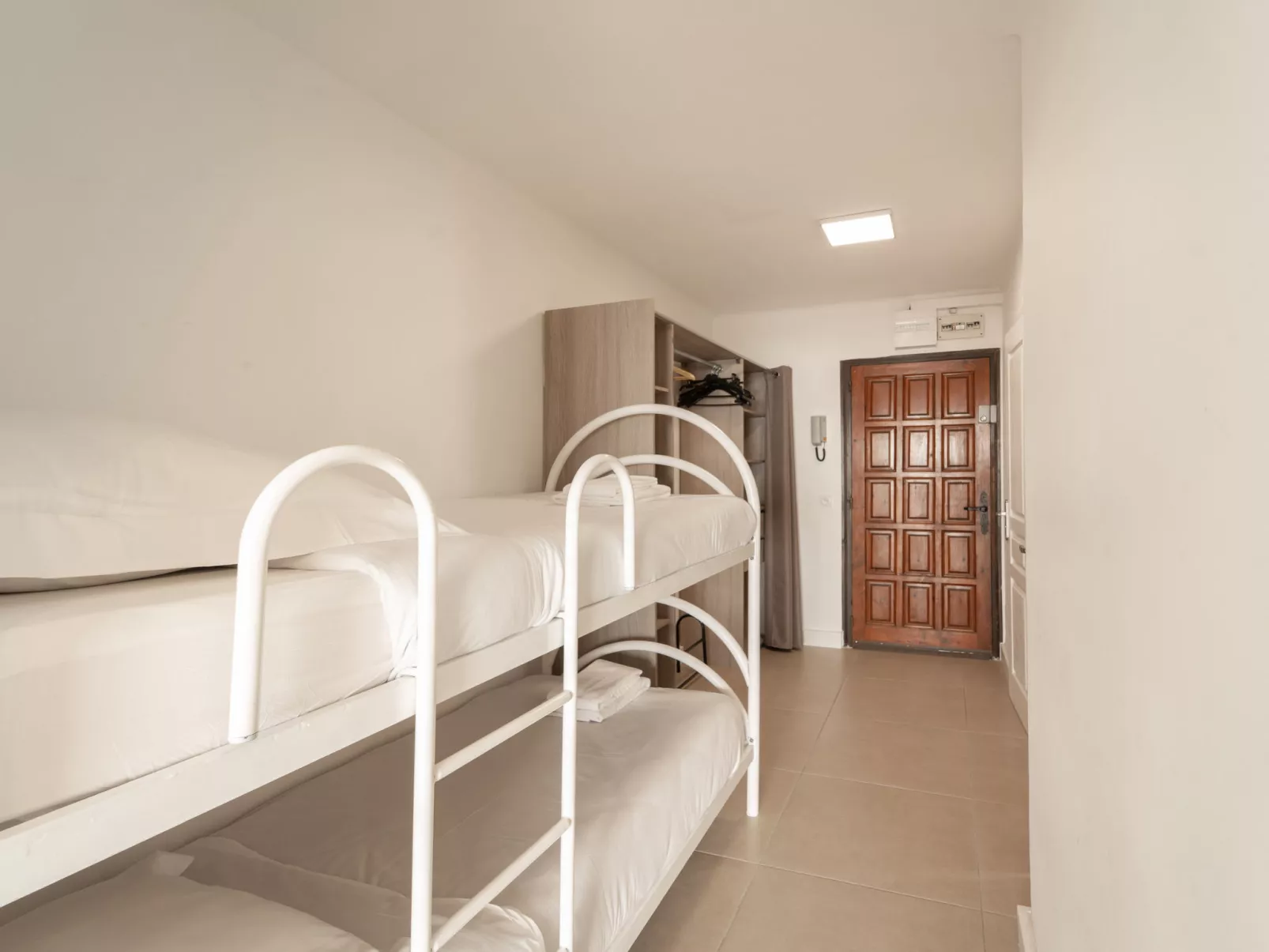 WELCS ESTUDIO 124 EMP con vistas al mar - Binnen