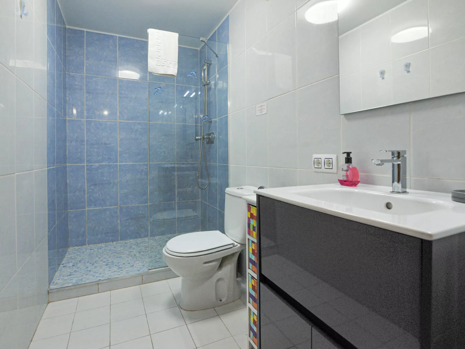 WELCS APARTAMENTO 118 EMP con vistas al canal - Binnen