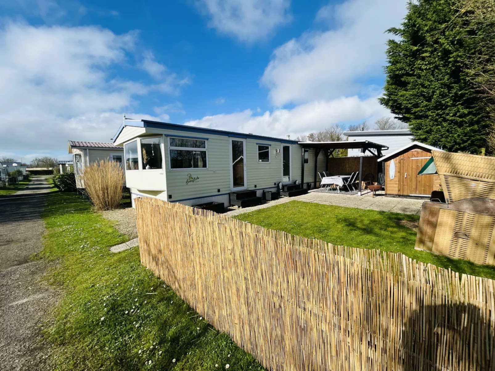 RBR 1747 - Beach Resort Kamperland - Buiten