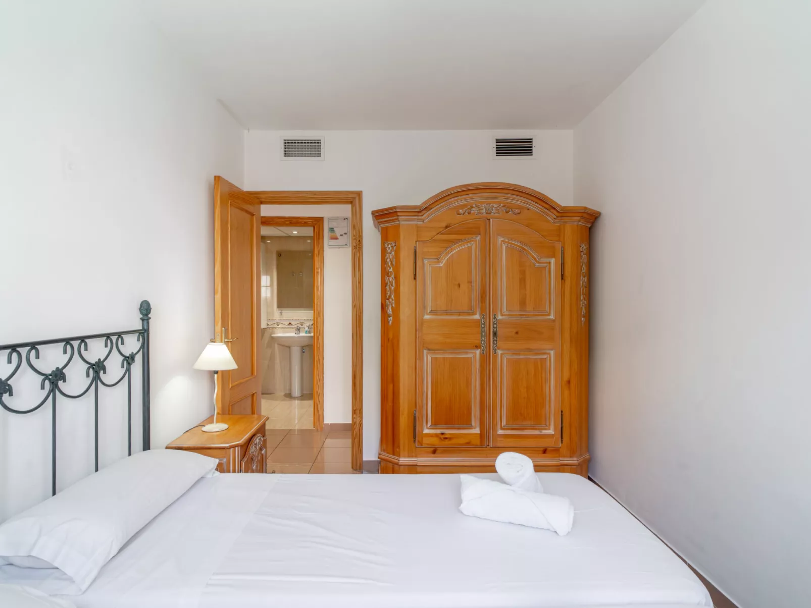 Rubarsal Burriana Beach 1J by Casasol - Binnen