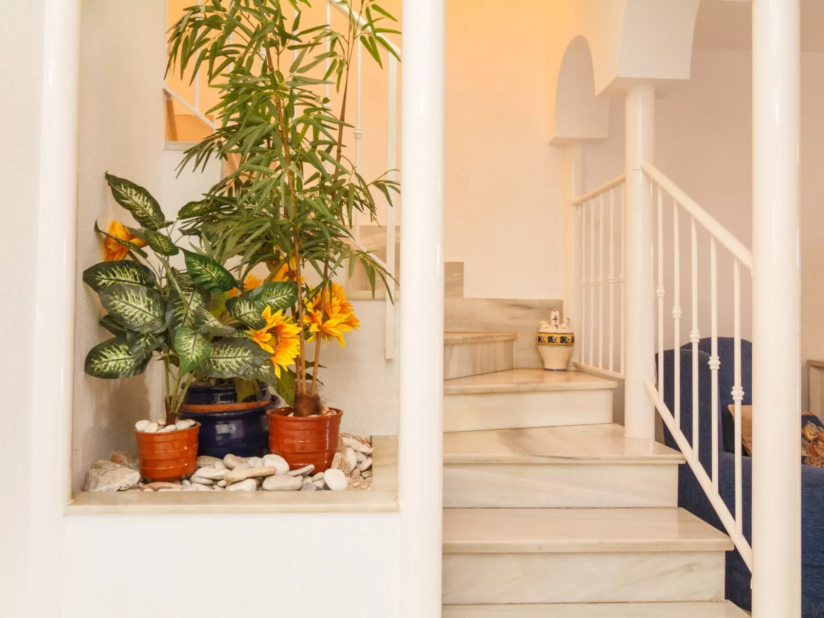 Los Pinos 23 Villas by Casasol - Binnen