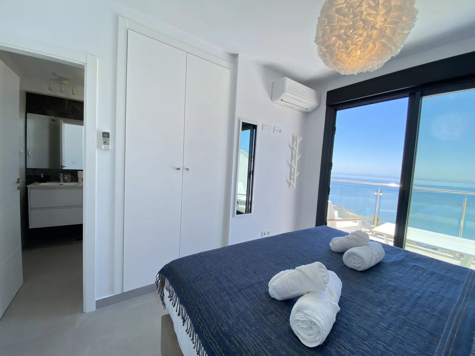 Terrazas de Ladera Duplex 5 by Casasol - Binnen