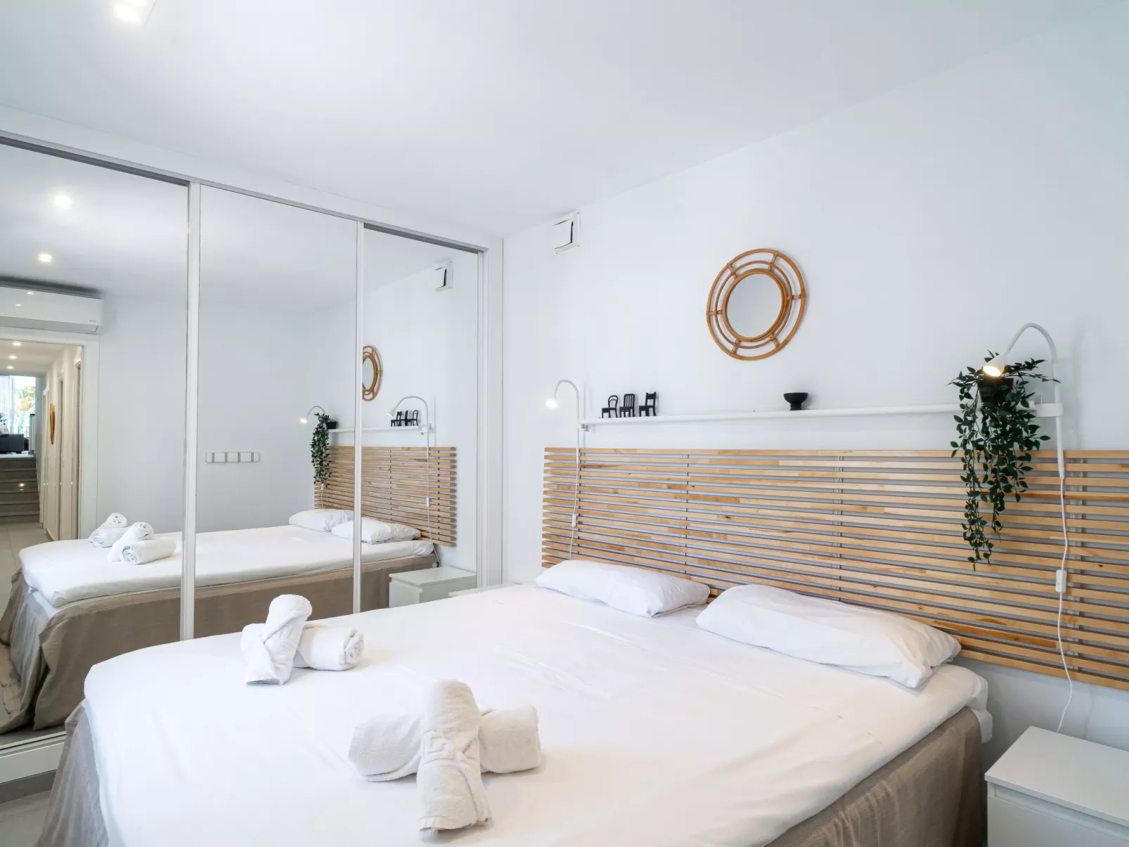 Tuhillo E1 Luxury Seaview by Casasol - Binnen