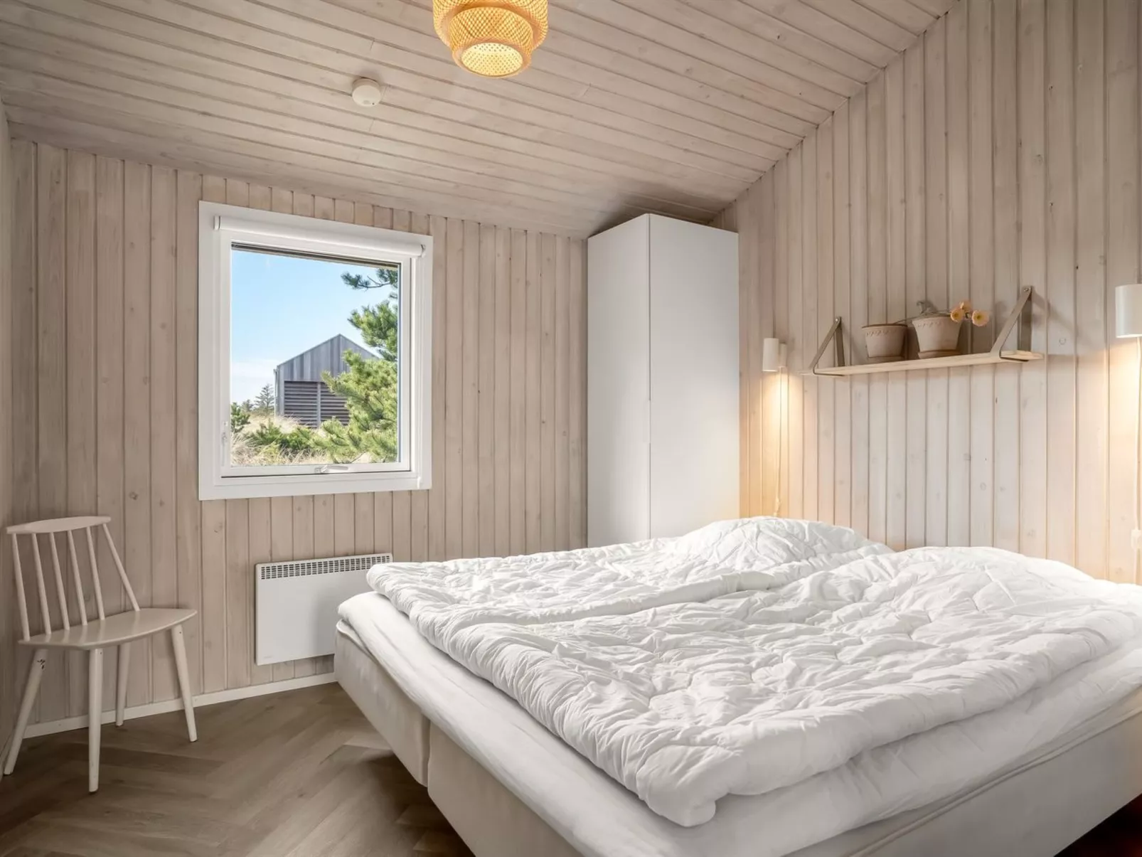 "Steinunn" - 600m from the sea - Binnen