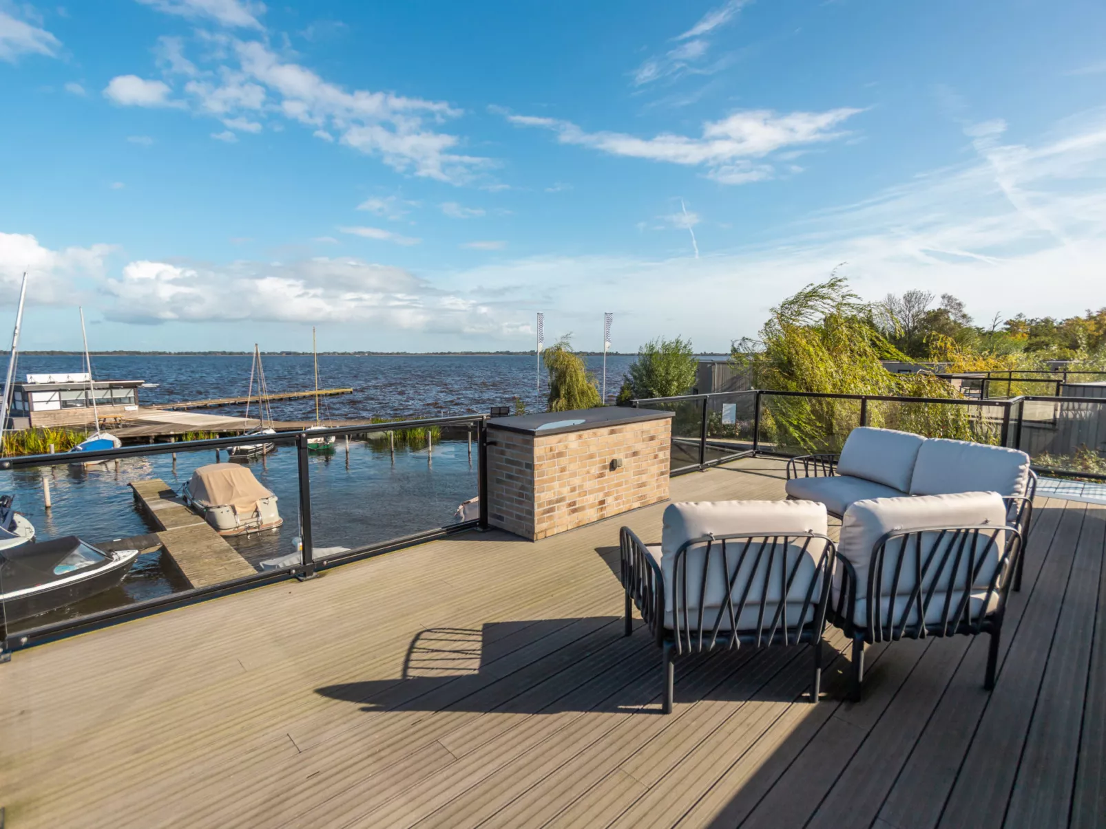 Vakantiepark Wiedense meren - Villa Waterrijk - Buiten