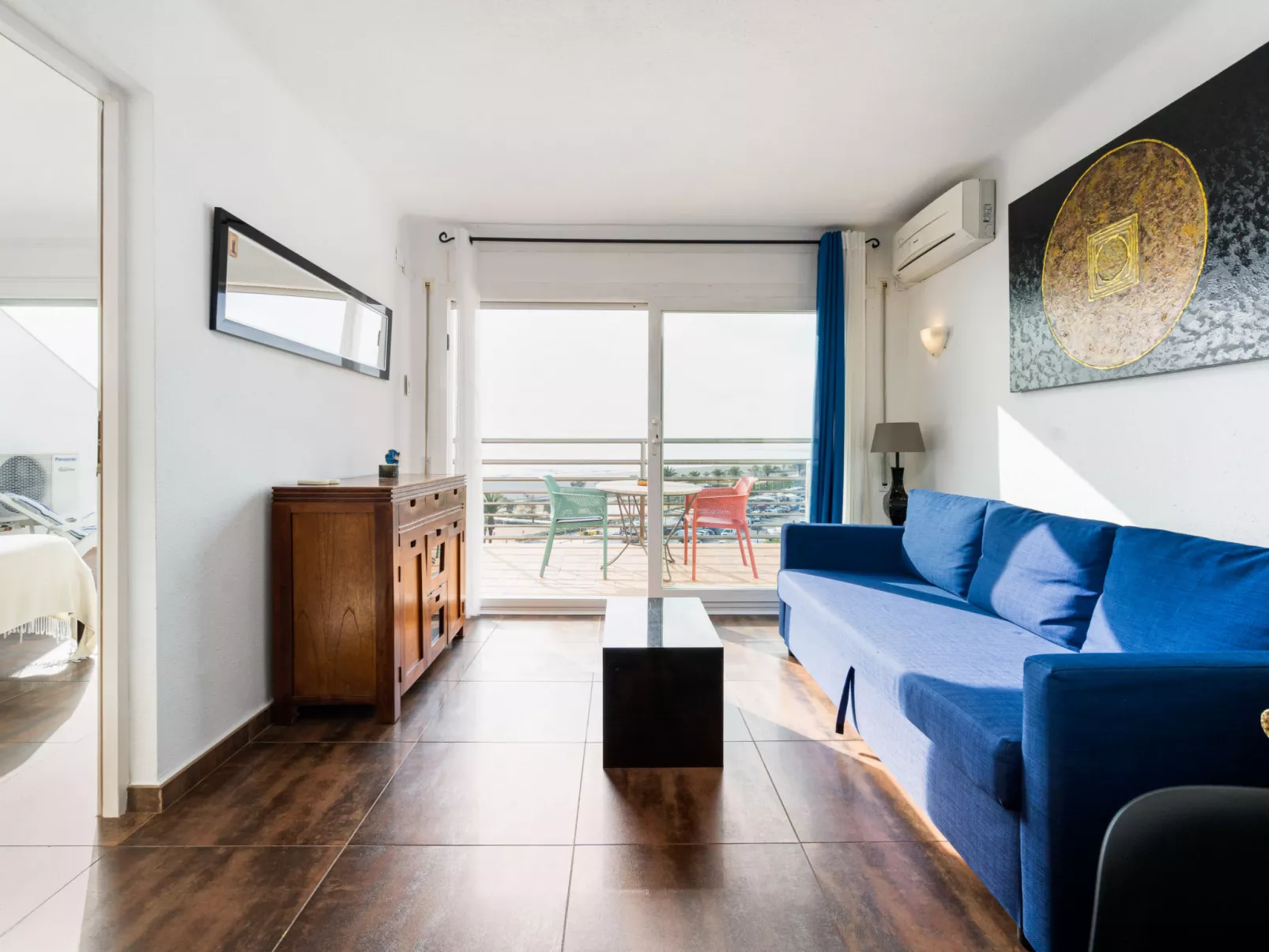 WELCS APARTAMENTO 221 EMP frente al mar - Binnen