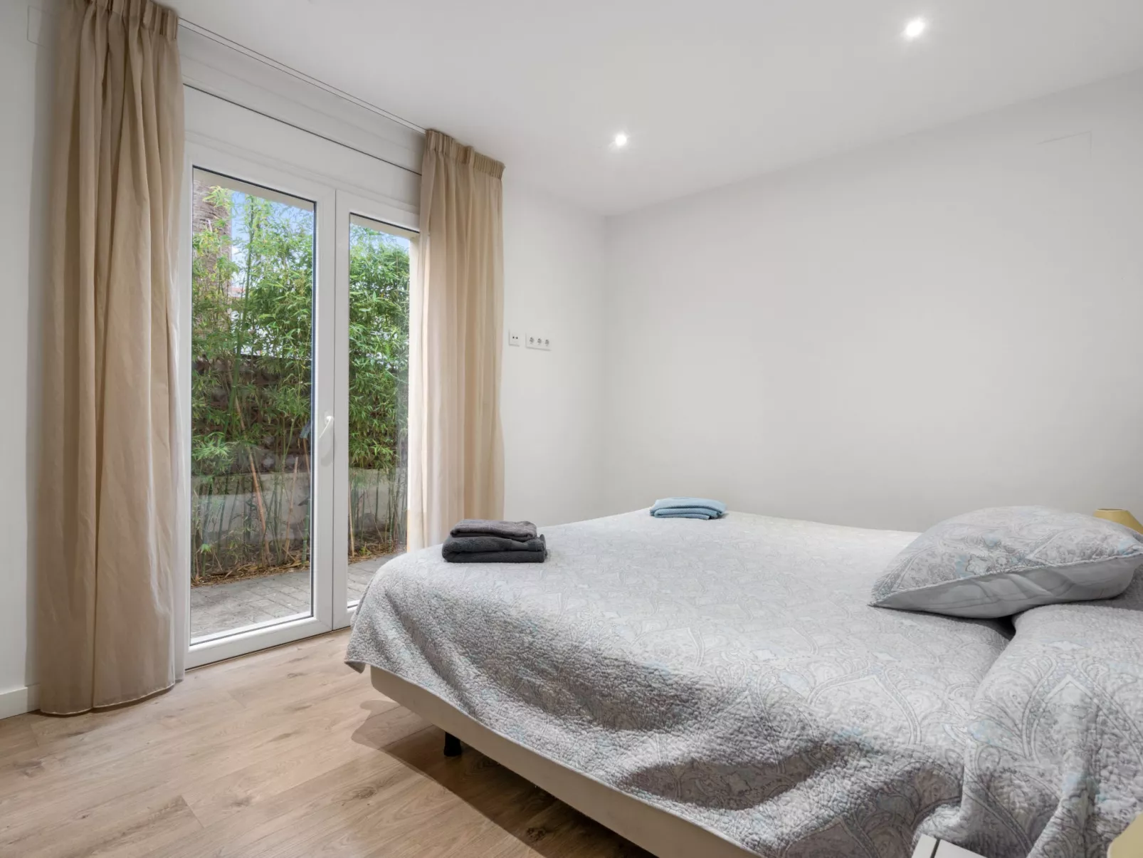 La Vida Sin Limites B EMP - Binnen