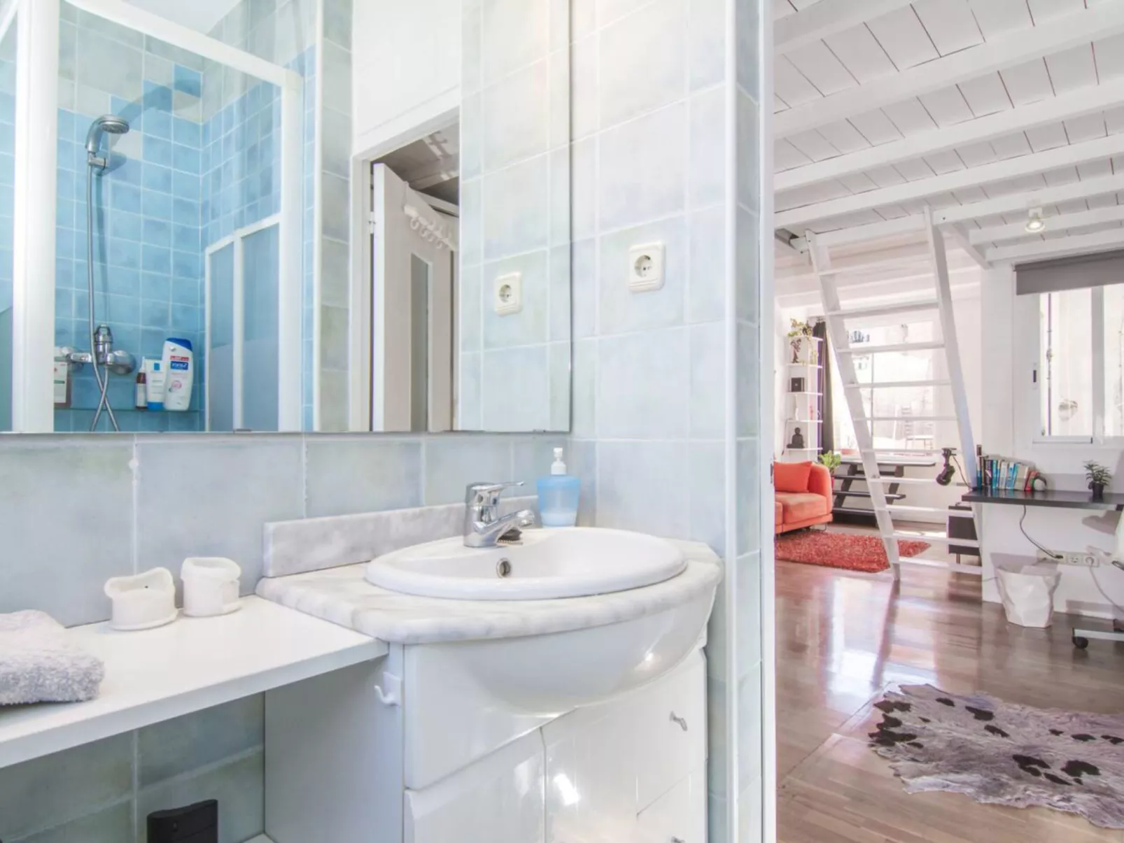 TERRACE DUPLEX at SAGRADA FAMILIA/GRACIA - Binnen