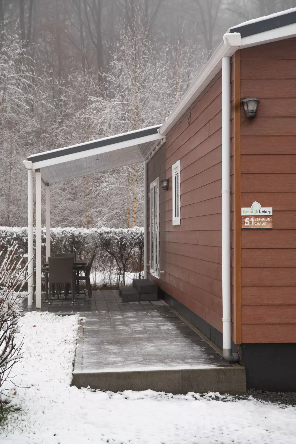 Camping Natuurlijk Limburg - Chalet 4 - Buiten