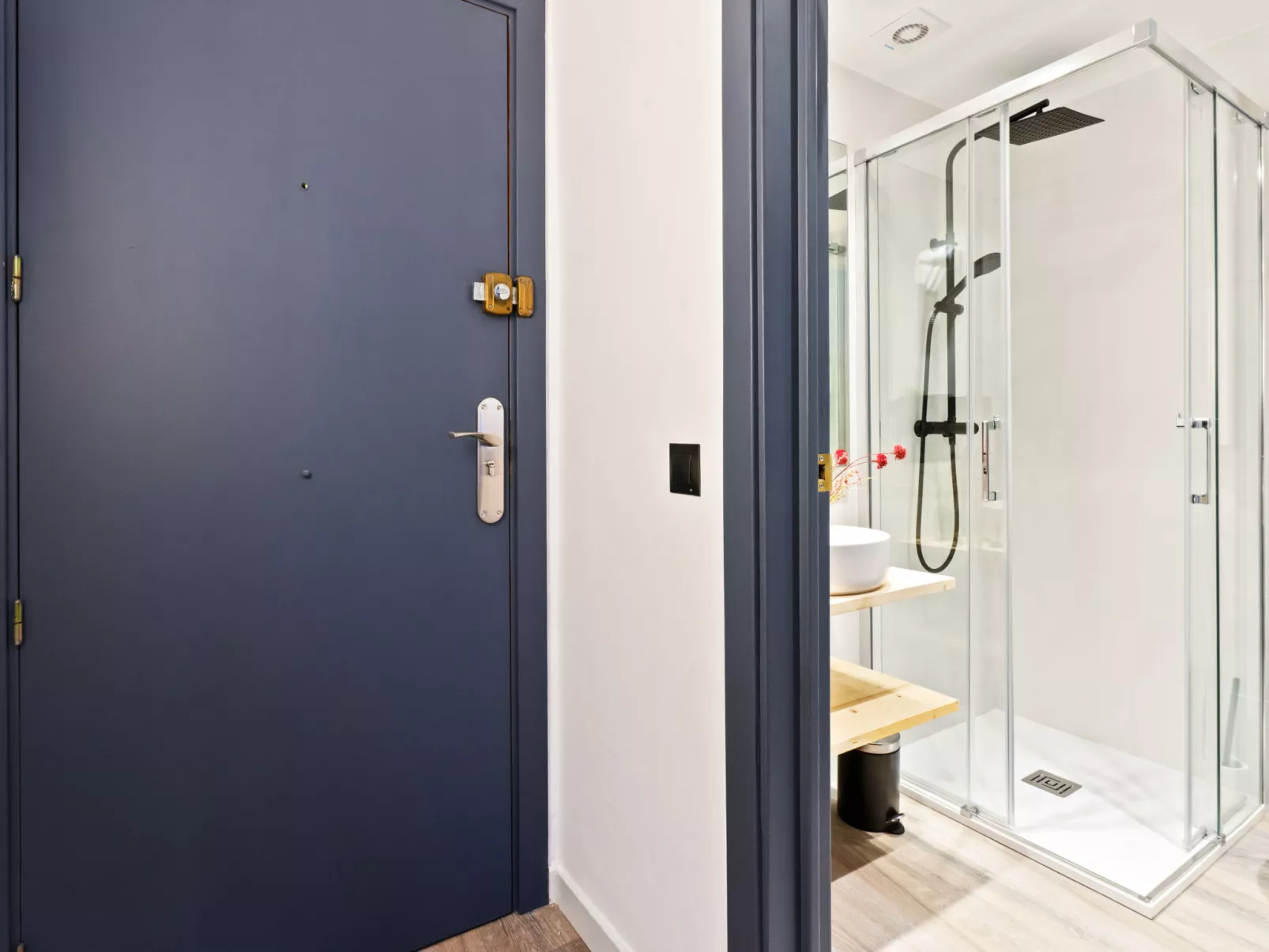 WELCS ESTUDIO 070 EMP frente al Mar - Binnen