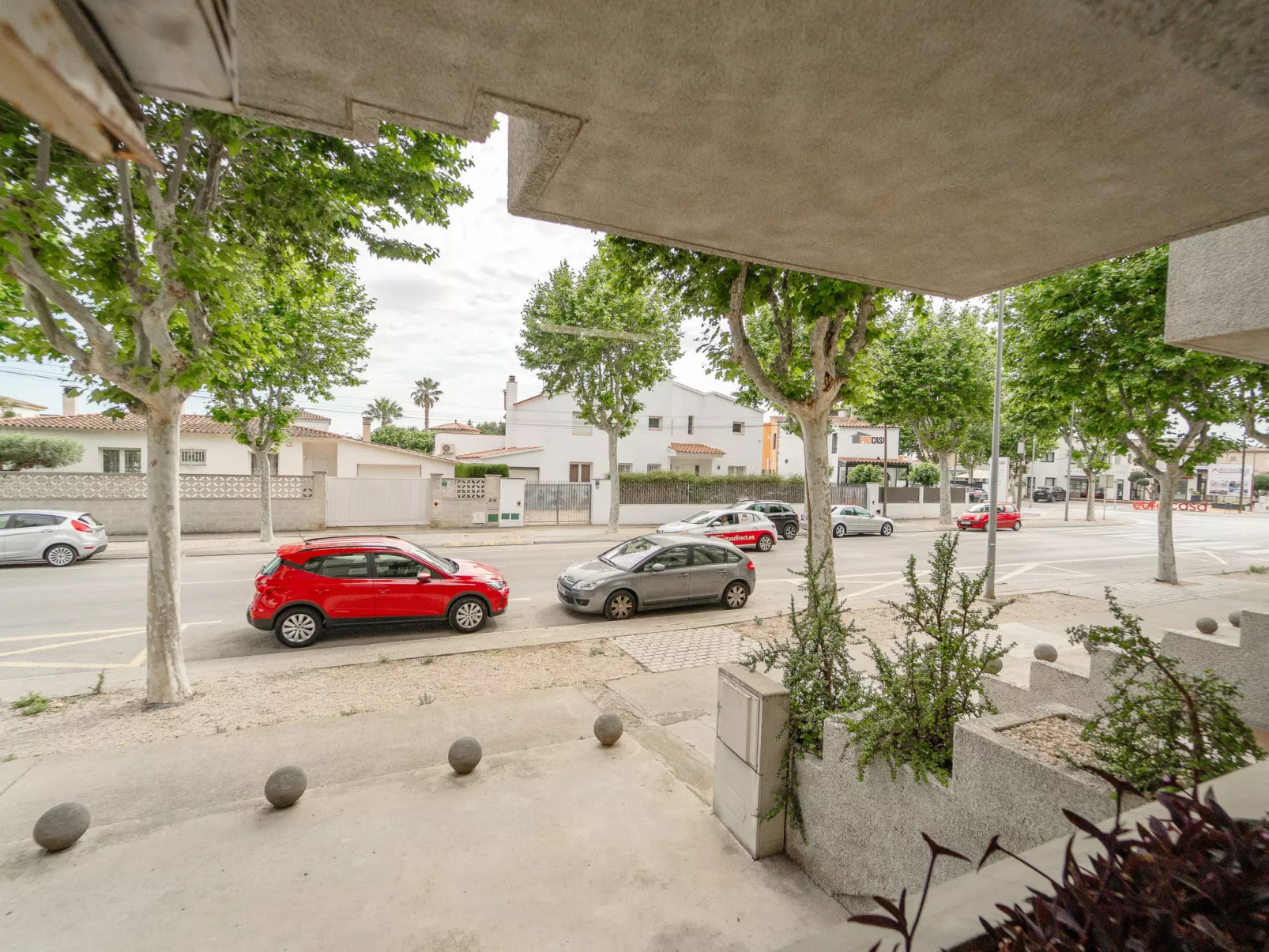 WELCS ESTUDIO 161 EMP frente al canal - Buiten