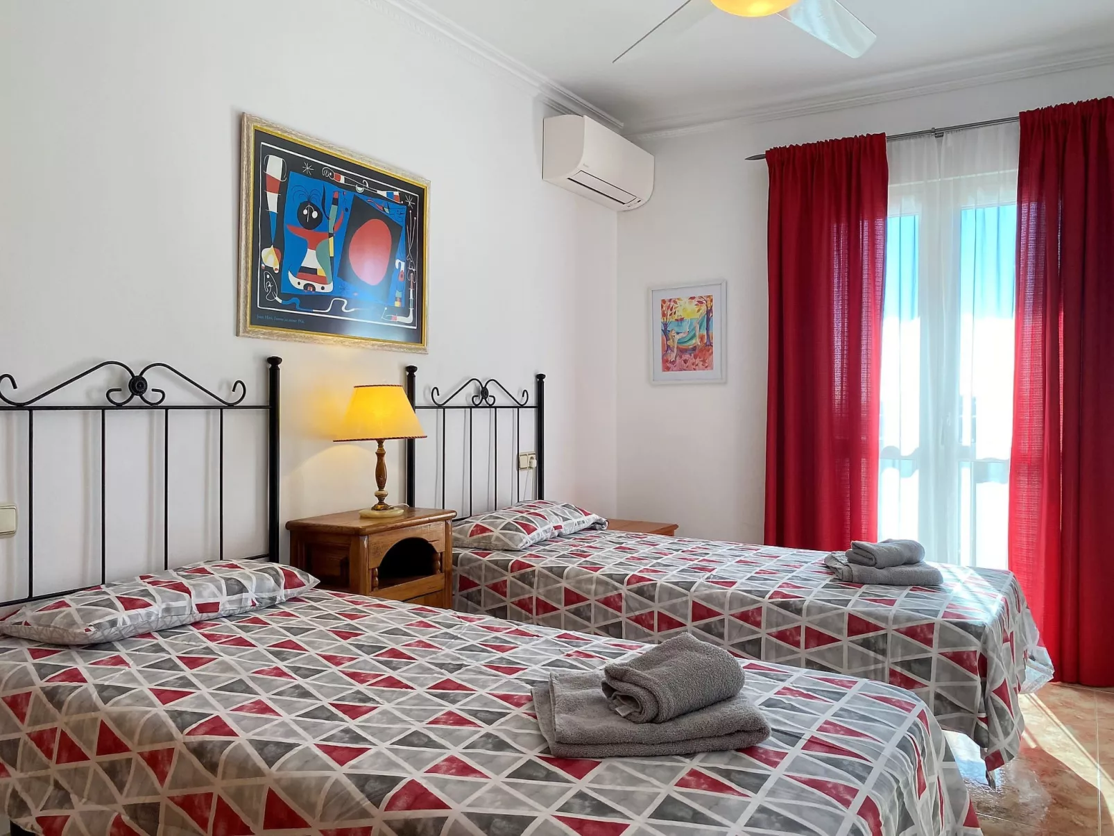Milenio 2E Apartment by Casasol - Binnen