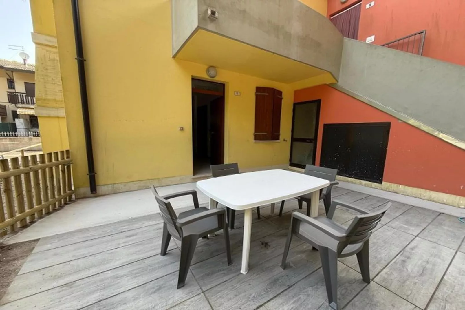 Germana trilo – 1  - Terrasbalkon