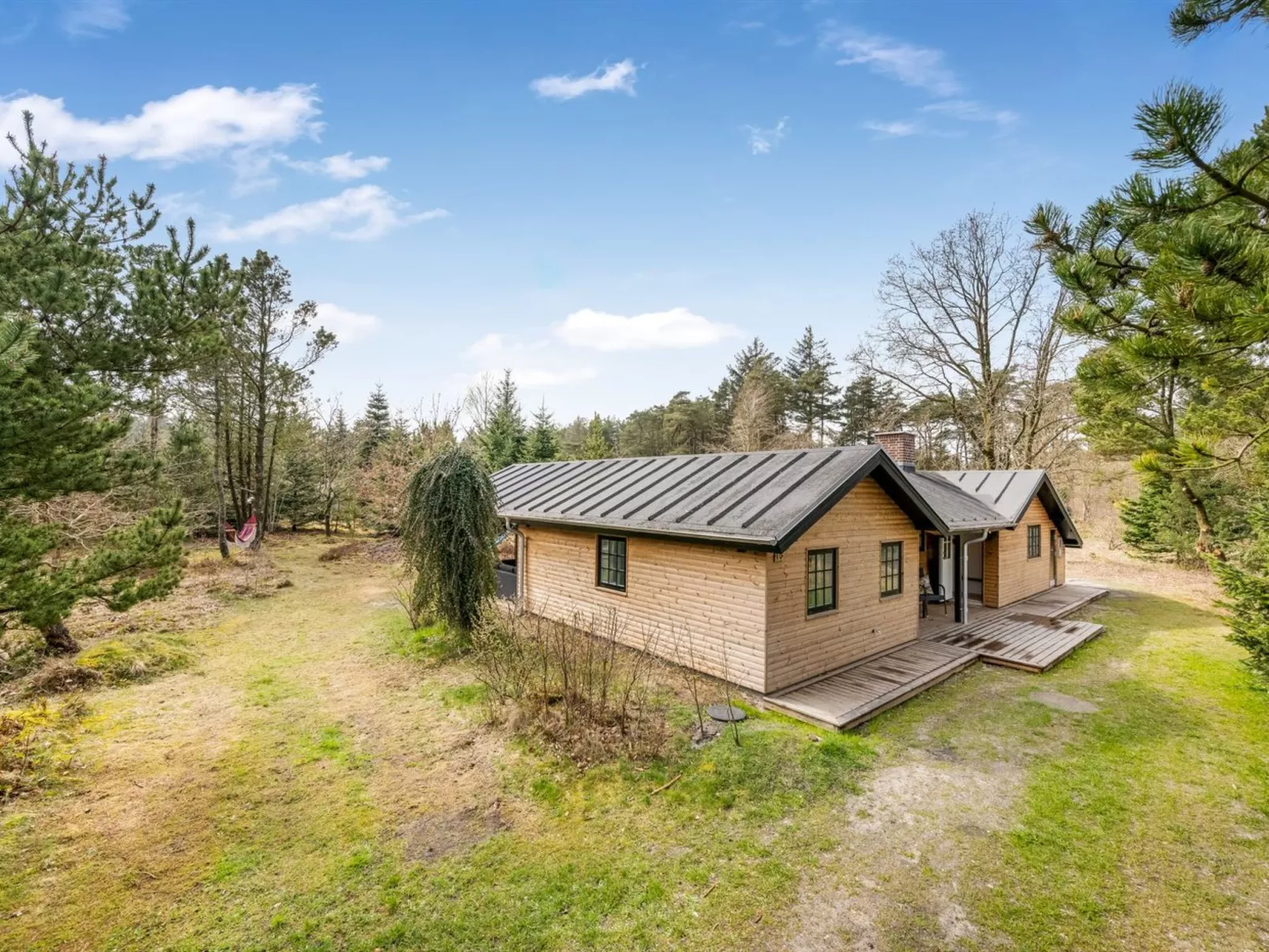 "Anu" - 2km to the fjord - Buiten