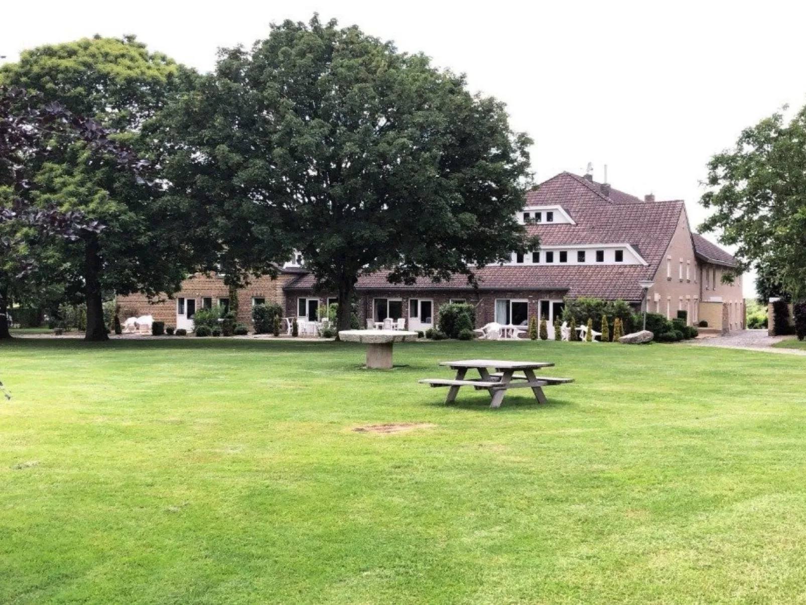 Bungalowpark Landsrade - Geschakelde Bungalow 12 - Buiten