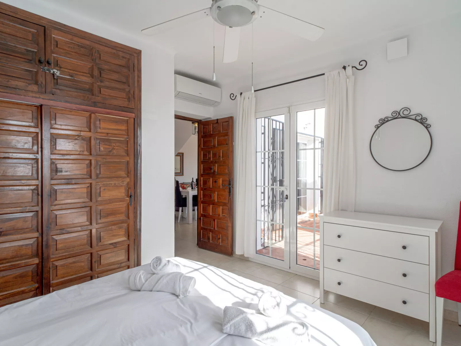 Villa Caritas Punta Lara by Casasol - Binnen