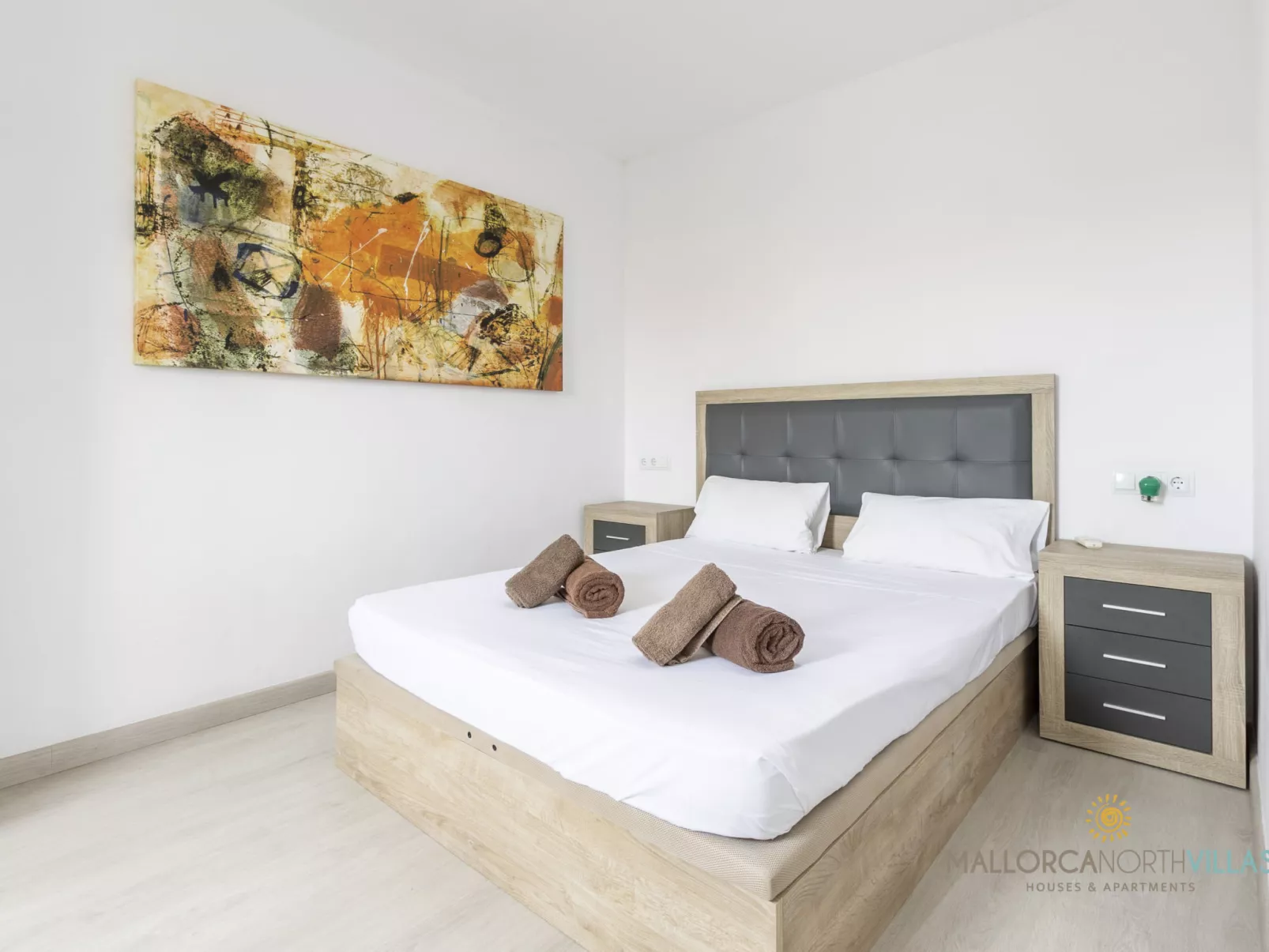 Villa Iola: Moderna Casa en Platja de Muro - Binnen