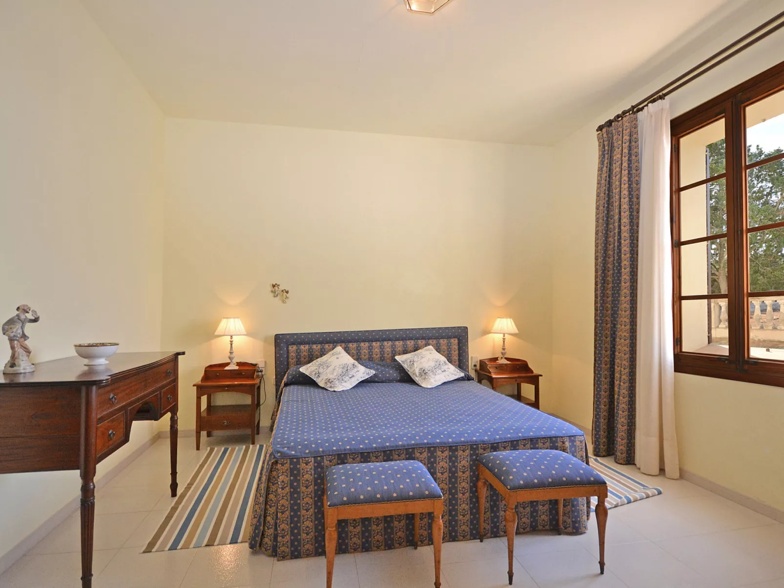 Son Granada - Binnen