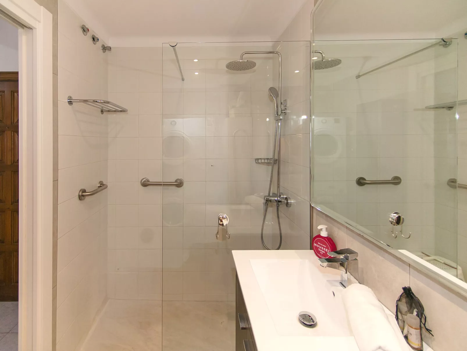 WELCS APARTAMENTO 267 PDA cerca de la playa - Binnen