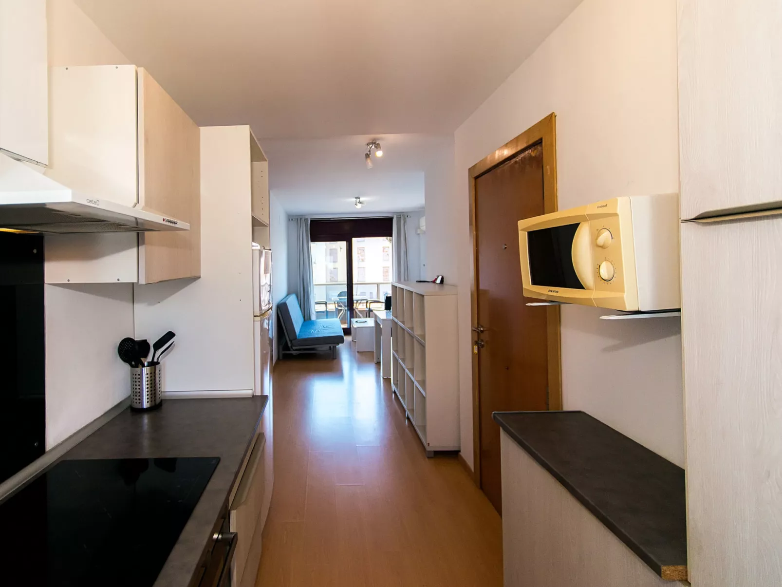 WELCS APARTAMENTO 265 EMP cerca de la playa - Binnen