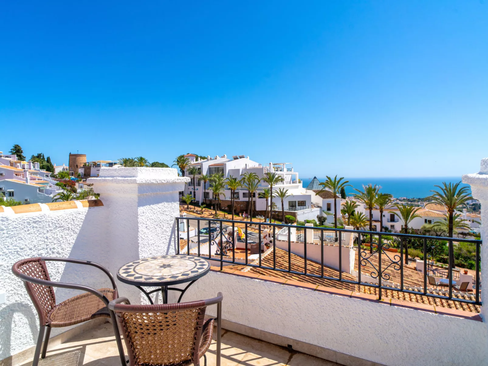 Hibiscos 33 Rooftop Vista by Casasol - Buiten