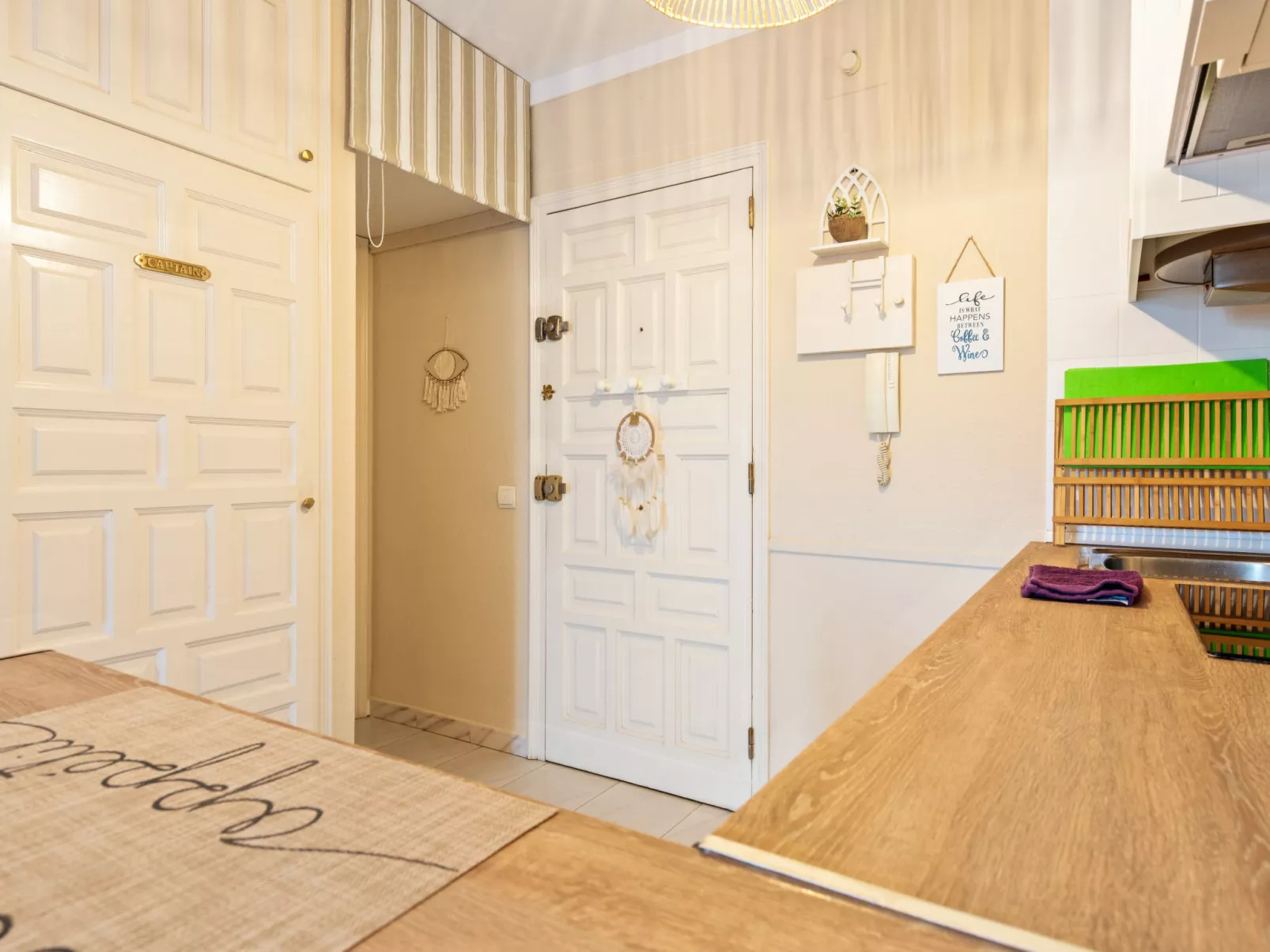 WELCS APARTAMENTO 055 EMP con terraza y vistas - Binnen