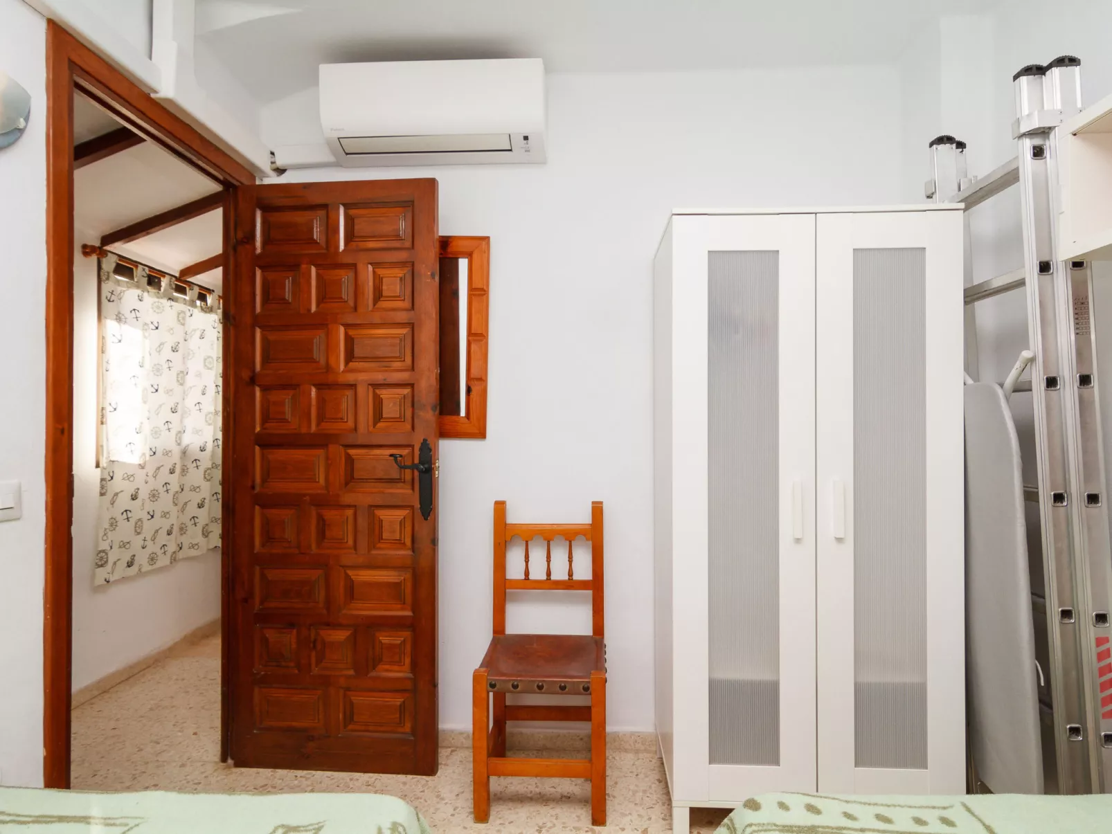 Capistrano Playa 703 by Casasol - Binnen