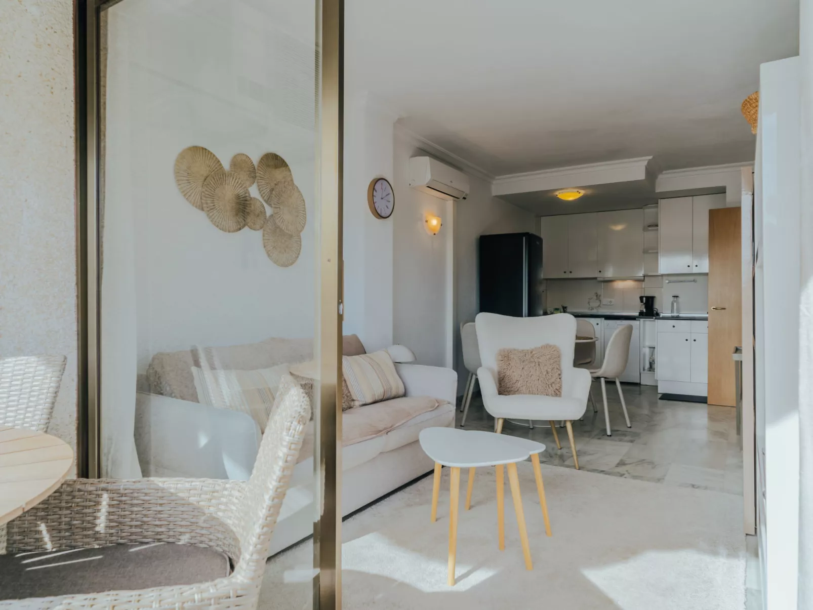 WELCS APARTAMENTO 208 EMP cerca de la playa - Binnen