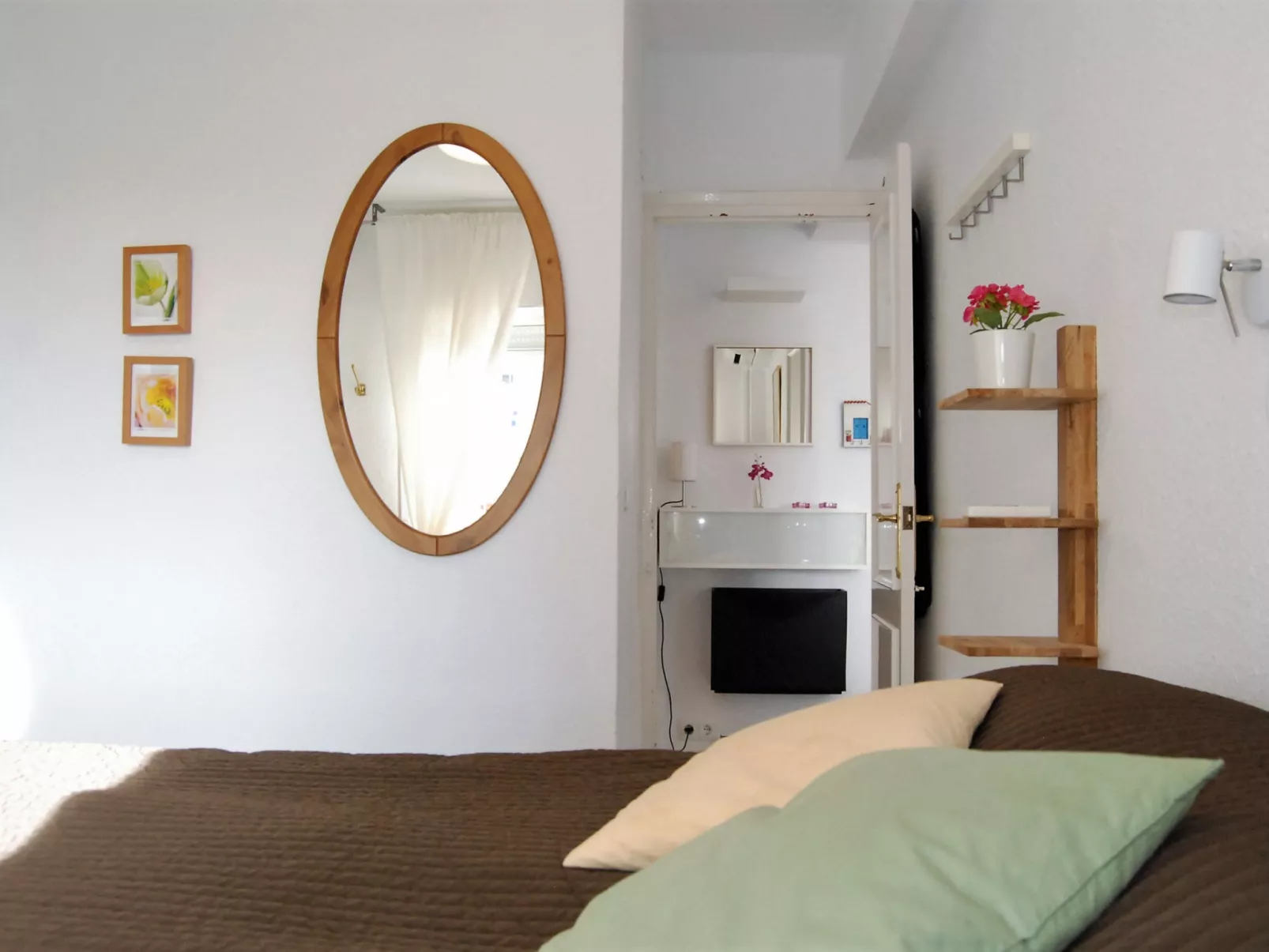 Coronado 124 Apartment by Casasol - Binnen