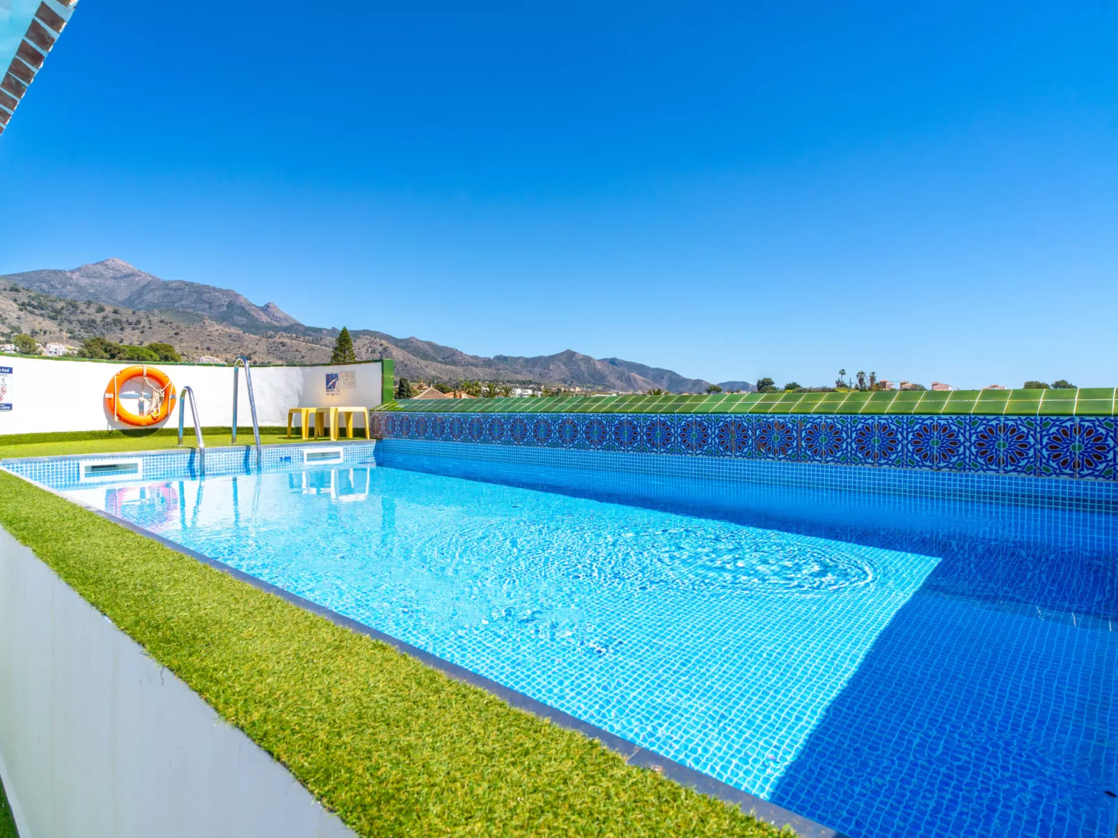 Verano Azul Seasun 90B by Casasol - Buiten