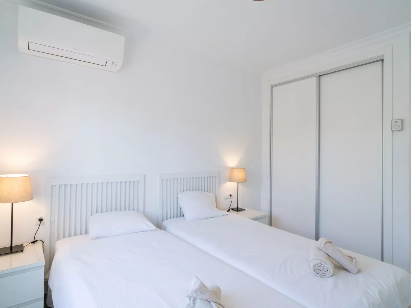 Villa Sandra Luxury Suite by Casasol - Binnen